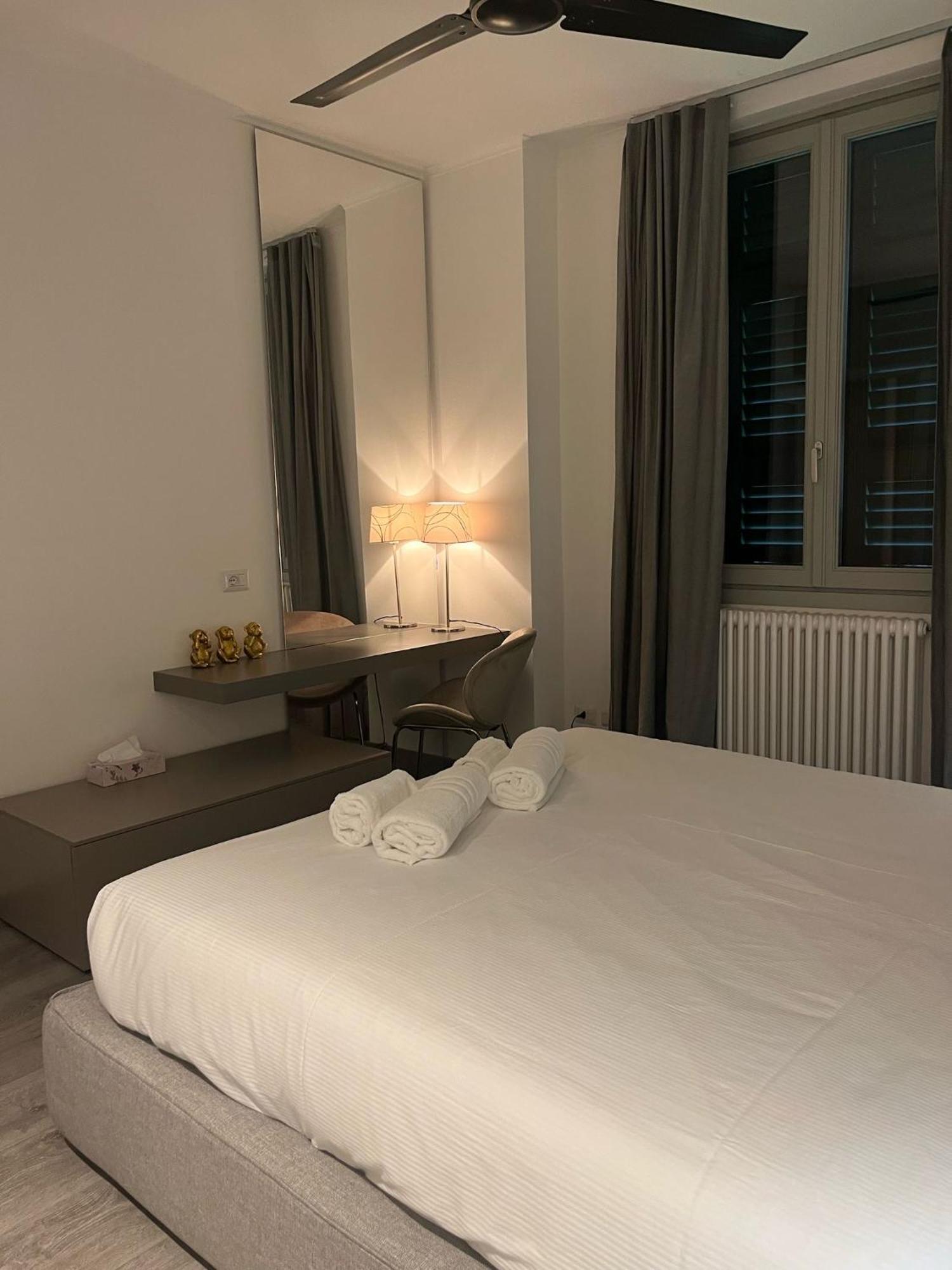 Casa Francesca - Meravigliosa Vista Sul Lago Di Como Menaggio Eksteriør billede